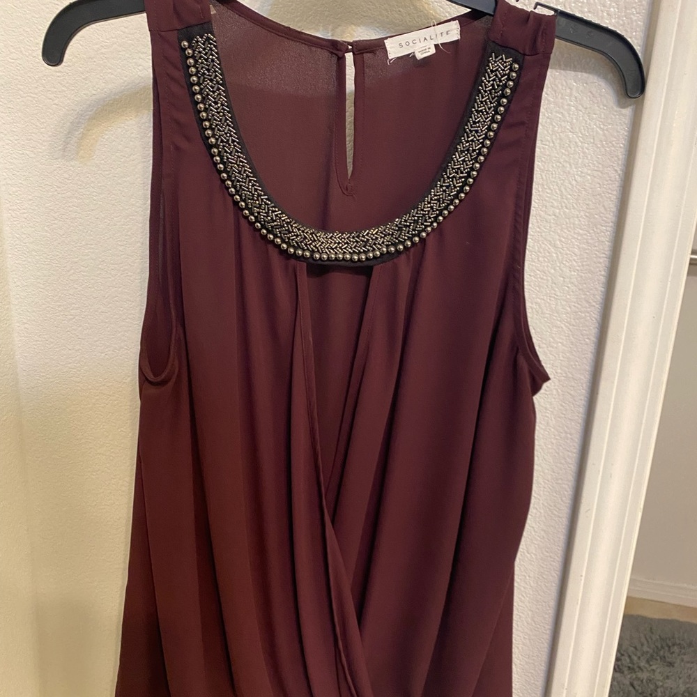 Very nice blouse size large